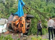 Rem Blong, Sopir Truk Tewas di Jurang Sitinjau Lauik