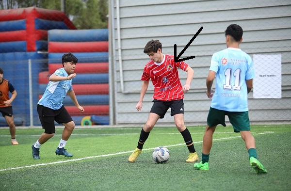 Klub amatir Peru, Interleague Semen gunakan logo Semen Padang FC. (Foto: Interleague Semen)