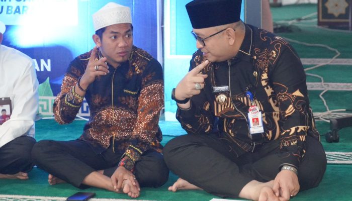 Tabligh Akbar Pemko Padang Bersama Ucay Batubara, Terkumpul Rp100 Juta untuk Palestina