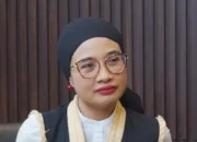 Profil Biodata Okky Madasari Penulis yang Kritik Menlu Sugiono