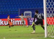 Madura United Terpuruk di Dasar Klasemen, Evaluasi Usai Kekalahan Telak dari Borneo FC