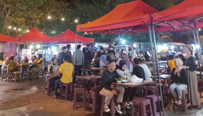 Mengenal Bundaran Keris, Pusat Kulineran Seru di Pekanbaru