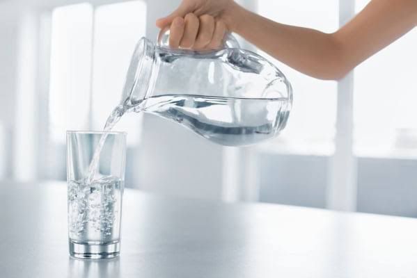 Pentingnya Minum Air Putih untuk Kesehatan Tubuh