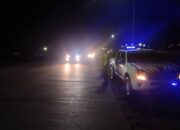 Patroli Malam Pospam Japura, Antisipasi Macet di Antrean SPBU