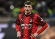 Debut Impresif Alex Jimenez, Bek Masa Depan AC Milan?