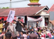 Aksi Damai Ribuan Warga di Bukittinggi, Bawaslu Dituding Lamban