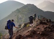 Manfaat Trekking di Alam untuk Kesehatan Fisik dan Mental
