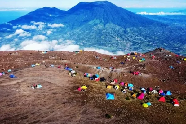 Gunung Marapi. (Foto: Istimewa)