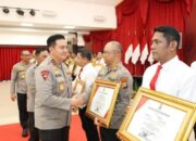 Raih Prestasi Gemilang, 136 Personel Polda Riau Terima Penghargaan Kapolda