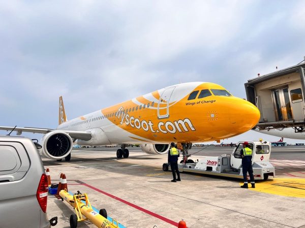 Scoot Airlines.