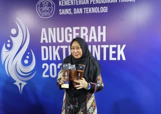 Universitas Riau Raih Tiga Penghargaan di Anugerah Diktiristek 2024