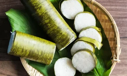 Lemang kuliner lezat khas Sumatera Barat[Foto:endeus.tv]