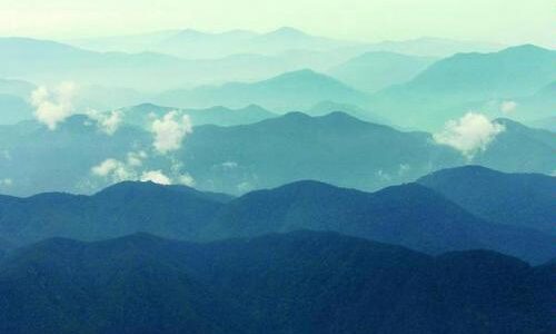 Bukit Barisan di Pulau Sumatra [Foto: Istimewa]