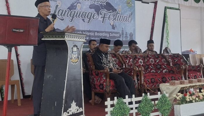 Kampus Tiga PPM Diniyyah Pasia Meriahkan Isra’ Mi’raj Dengan Language Festival