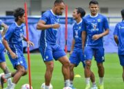 Gol Injury Time Gustavo Franca Selamatkan Rekor Tak Terkalahkan Persib Bandung
