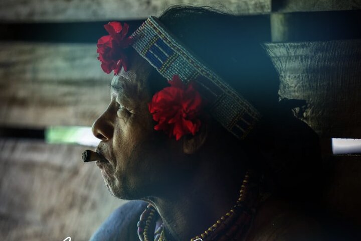 Suku Mentawai, di Sumatera Barat [Foto: tripadvisor.co.id]