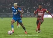 Persib Bandung Gagalkan Kemenangan Bali United di Detik-detik Akhir