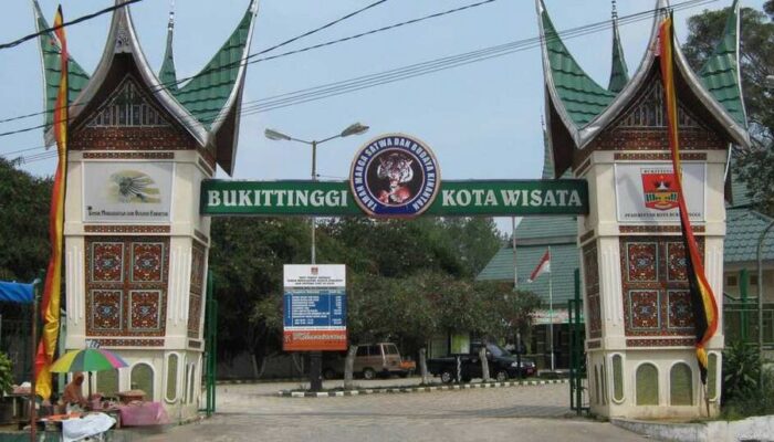 Pariwisata Bukittinggi Moncer, Dua Objek Wisata Sumbang Rp17,5 Miliar