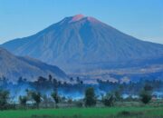 Menaklukkan Gunung Kerinci, Puncak Tertinggi Sumatera