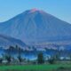 Penampakan Gunung Kerinci dari Muaralabuh [Foto: Wikipedia]