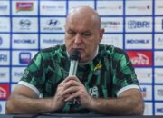 Persib Bandung Tantang Bali United di Kandang, Bojan Hodak: Ini Tidak Akan Mudah