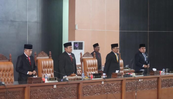 DPRD Dharmasraya Umumkan Penetapan Pasangan Bupati dan Wakil Bupati Terpilih