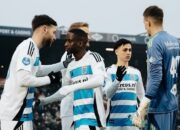 Eliano Bersinar, PEC Zwolle Taklukkan PSV Eindhoven