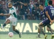 Mazola Junior Apresiasi Perjuangan PSS Sleman di Tengah Hujan Deras