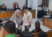 Sidang Kasus Kekerasan oleh Selebgram Cut Salsa, Ibu Korban Berurai Air Mata di Pengadilan