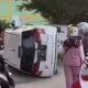 Beginilah penampakan mobil Toyota Calya yang tergiling usai menabrak 2 sepeda motor di Jalan Hangtuah Pekanbaru.(ist)