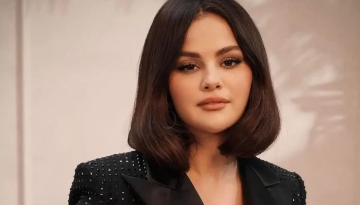 Selena Gomez Rayakan Malam Tahun Baru Bersama Tunangan, Benny Blanco