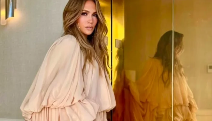 Jennifer Lopez Pertahankan Cincin Pertunangan Berlian dalam Penyelesaian Perceraian dengan Ben Affleck