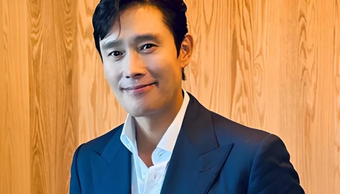 Lee Byung Hun dan Son Ye Jin Berperan sebagai Pasangan dalam Film Thriller No Other Choice
