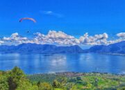 Keindahan Alam Puncak Lawang dan Wahana Menantang di Sumatera Barat