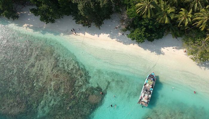 Menjelajahi Keindahan Pulau Sebesi dan Sebuku, Surga Tersembunyi di Lampung