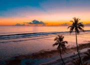 Menikmati Indahnya Sunset di Pulau Mandeh