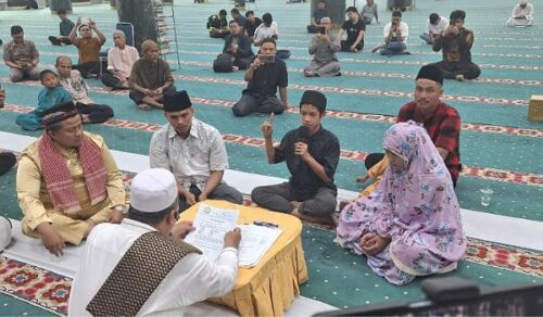 Mengawali tahun 2025, Mualaf Center Riau di Masjid Agung Annur Kedatangan Tiga Mualaf