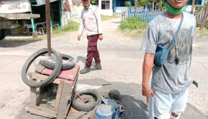 Siswi SMA Tewas Terlindas Truk di Bungus, Warga Sebut Jalan Berlubang Penyebabnya