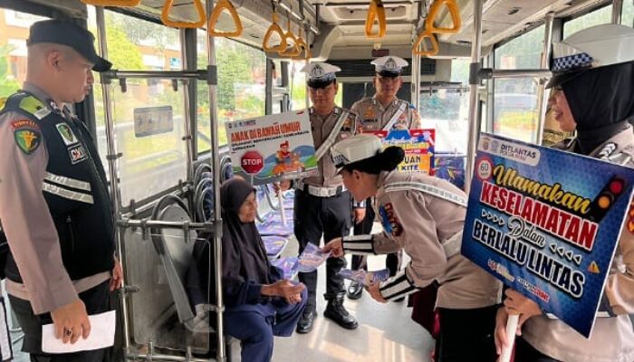 Hari Kedua Operasi Keselamatan Lancang Kuning 2025, Dirlantas Polda Riau Gencarkan Edukasi