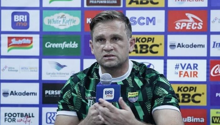 Igor Tolic Siap Pimpin Persib Bandung Hadapi PSM Makassar di GBLA