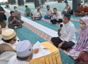 Dua Mualaf Bersyahadat di Masjid An-Nur Pekanbaru, Jamaah Larut dalam Haru