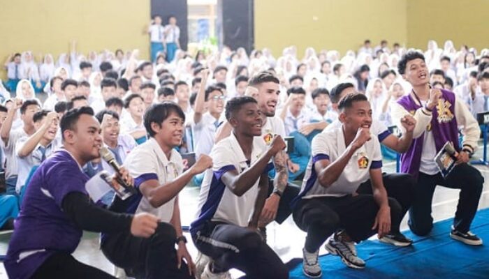 Persik Kediri Goes To School: Antusiasme Tinggi di SMA Negeri 3 Kediri