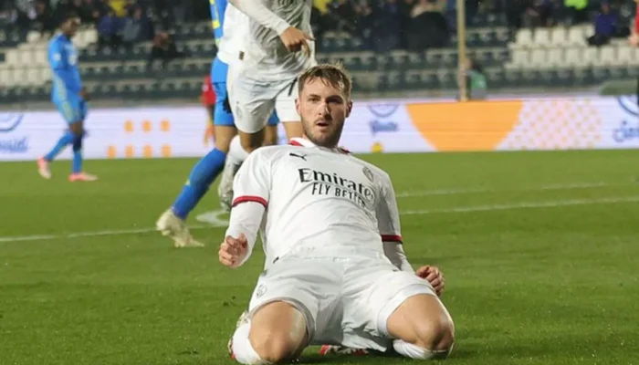 Gol Santiago Gimenez Bawa AC Milan Kalahkan Hellas Verona di San Siro