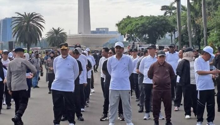 Mahyeldi-Vasko Ikuti Gladi Kotor di Monas, Kompak Kenakan Busana Putih