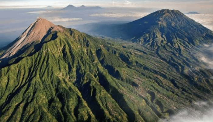 Keindahan Gunung Sanggar yang Tersembunyi di Balik Rinjani