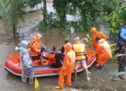 Empat Warga Dievakuasi Tim SAR dari Banjir di Lima Puluh Kota