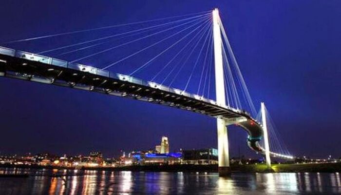 Jembatan Gentala Arasy Ikon Wisata Kota Jambi