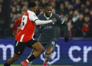 Hadapi AC Milan, Feyenoord Amankan Kemenangan di Leg Pertama