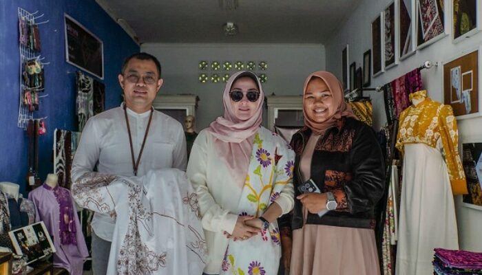 Dekranasda Padang Panjang Dorong Pengembangan Pondok Desain dan Promosi untuk Perajin