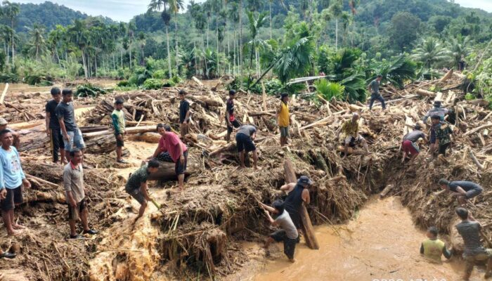 Banjir Terjang Pesisir Selatan, 101 Kepala Keluarga di Pelangai Gadang Terdampak